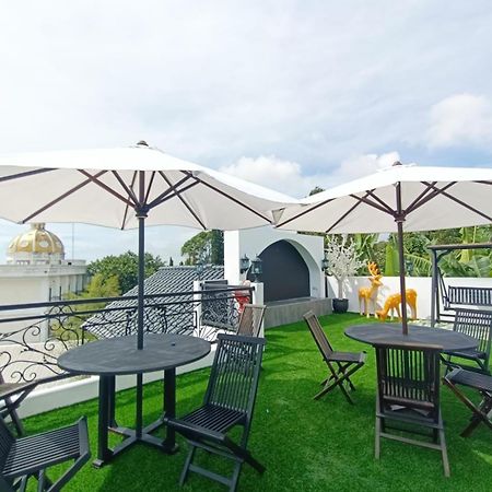 Villa Kota Bunga Malini 10 Cikundul ภายนอก รูปภาพ