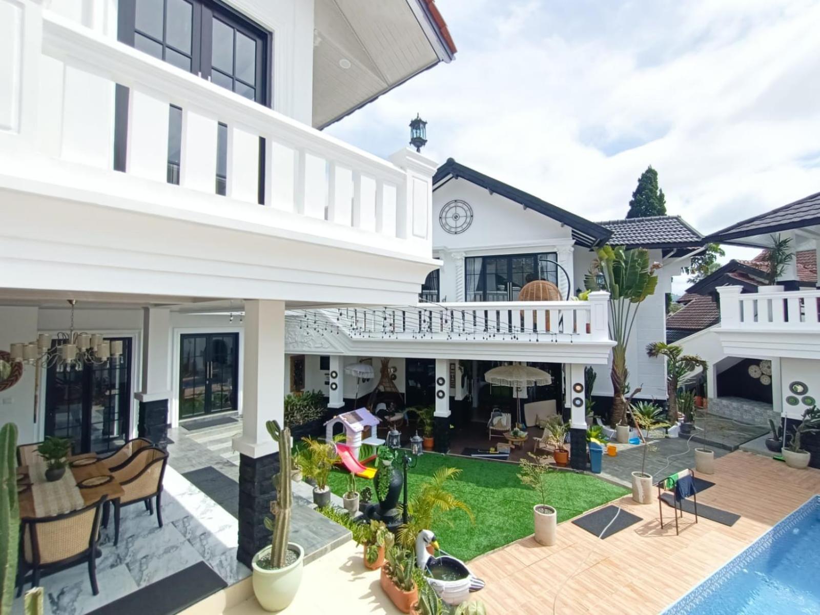 Villa Kota Bunga Malini 10 Cikundul ภายนอก รูปภาพ