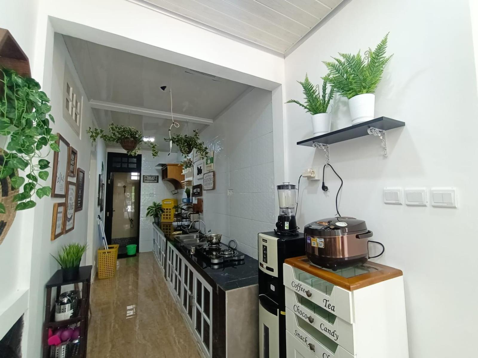Villa Kota Bunga Malini 10 Cikundul ภายนอก รูปภาพ